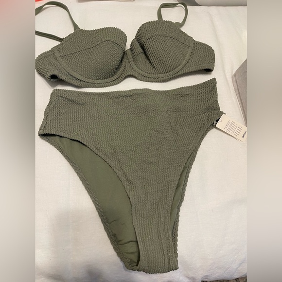 Aerie Bathing Suit set - Picture 4 of 4